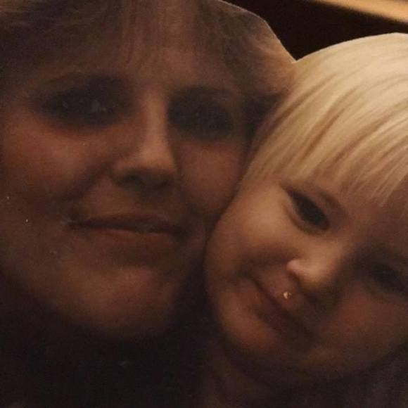 Meet your Posher, Jessica - Picture 1 of 9